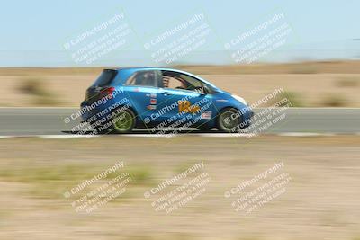 media/Jun-01-2025-CalClub SCCA (Sun) [[eae223c5dd]]/Group 6/Qualifying/